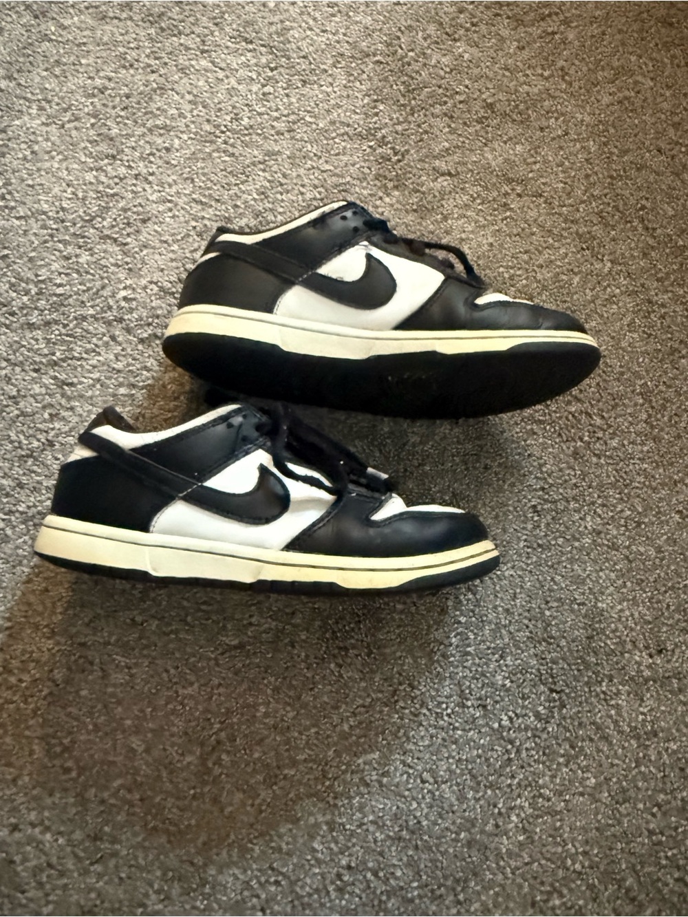 Nike Dunk Low Black and White Sneakers Sz 13.5 - Picture 2 of 7